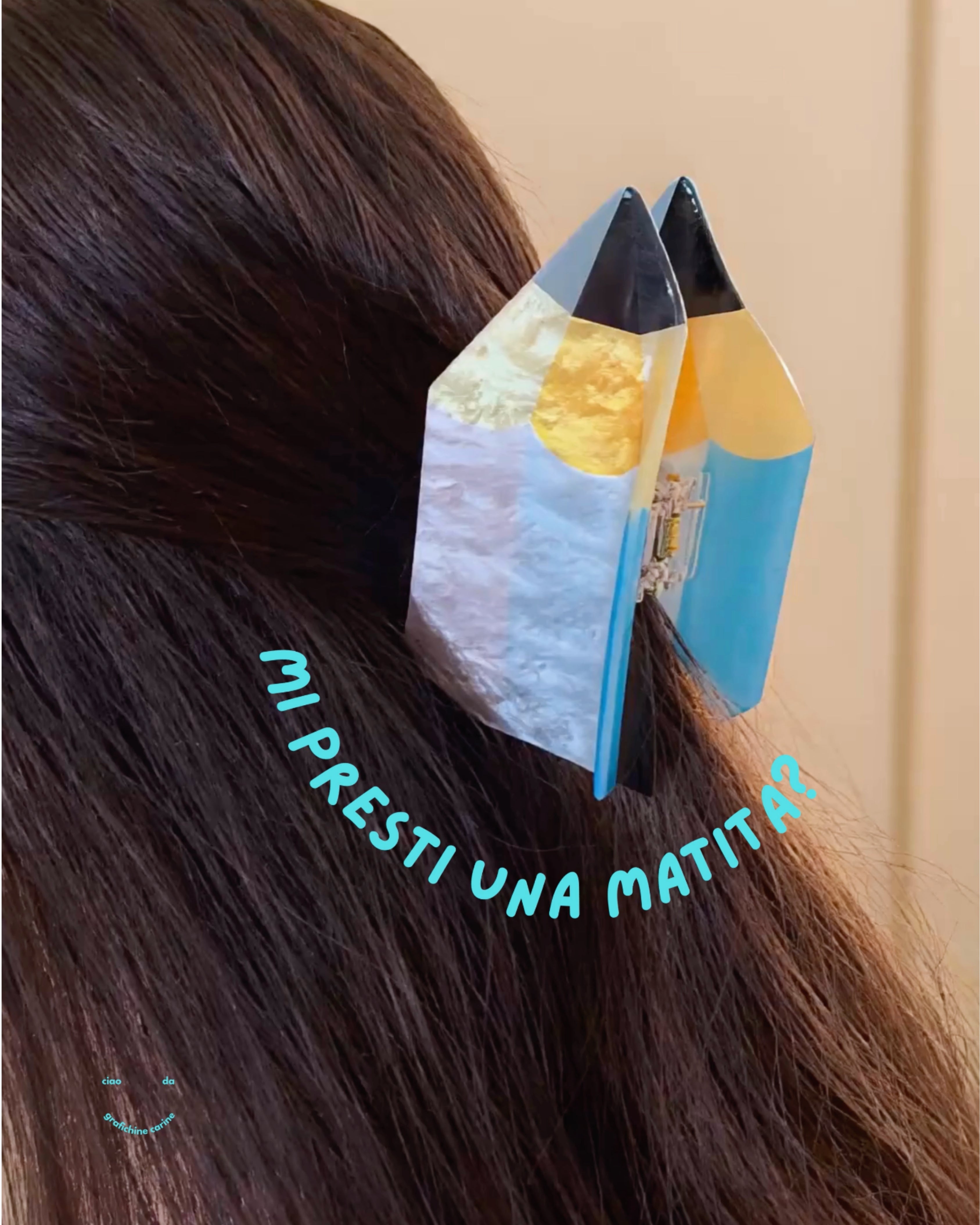 Fermaglio - Matita Azzurra (DROP 1)